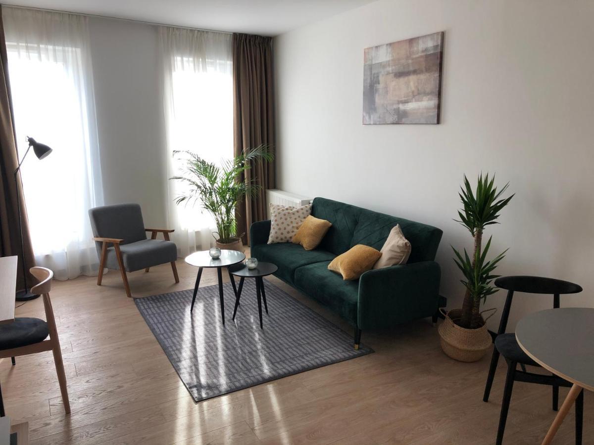 Apartamenty Zamoyskiego Warszawa Stadion Exteriör bild