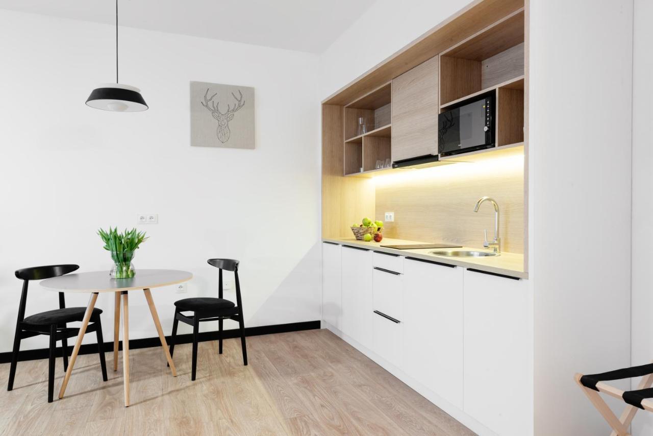 Apartamenty Zamoyskiego Warszawa Stadion Exteriör bild
